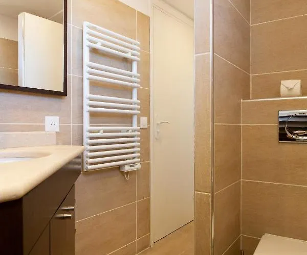 Rooftop View - 2 Bdr 2 Bthr 1 Toil - Clim Terrace Elevator Small Parking Daire