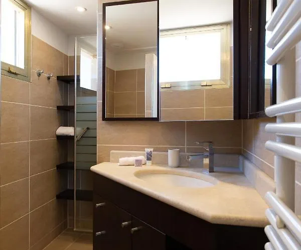 Daire Rooftop View - 2 Bdr 2 Bthr 1 Toil - Clim Terrace Elevator Small Parking *